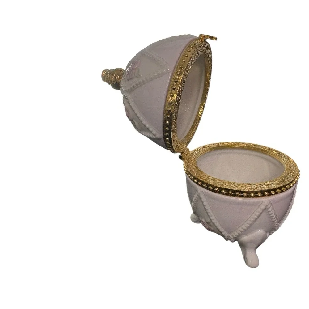 Vintage Porcelain Egg Trinket Box Floral Gold‎ Trim Hinged